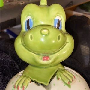 HAND PAINTED DINOSAUR BANK